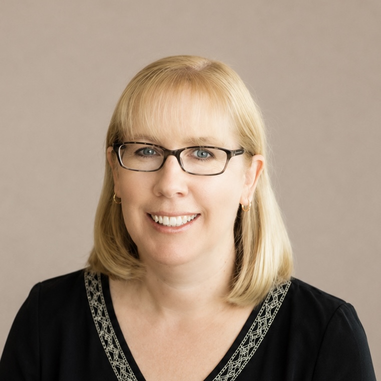 Dr. Reni Moon
